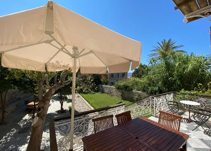 Eleana Residence